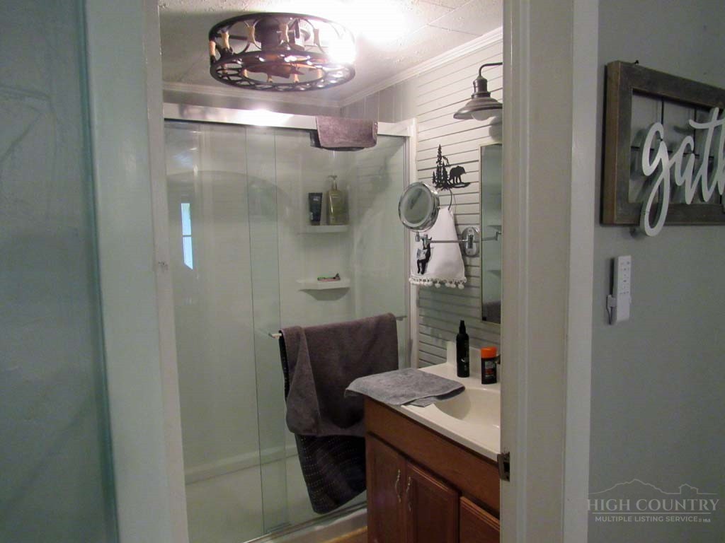 2890 Old Highway 16 Property Photo 28