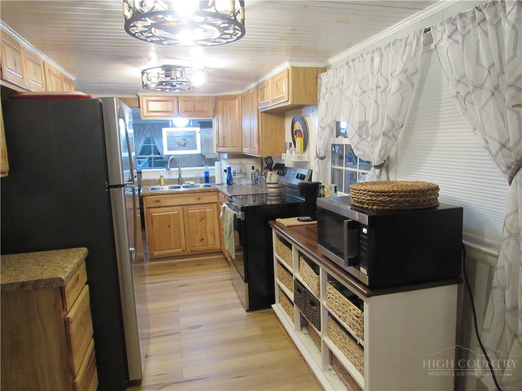 2890 Old Highway 16 Property Photo 35