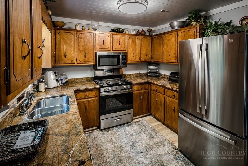136 Hornbeam Road Property Photo 8
