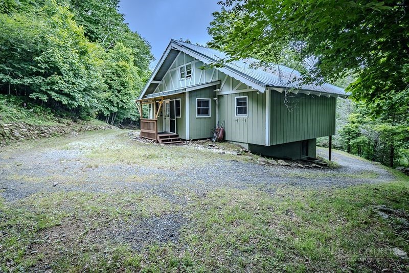 136 Hornbeam Road Property Photo 11