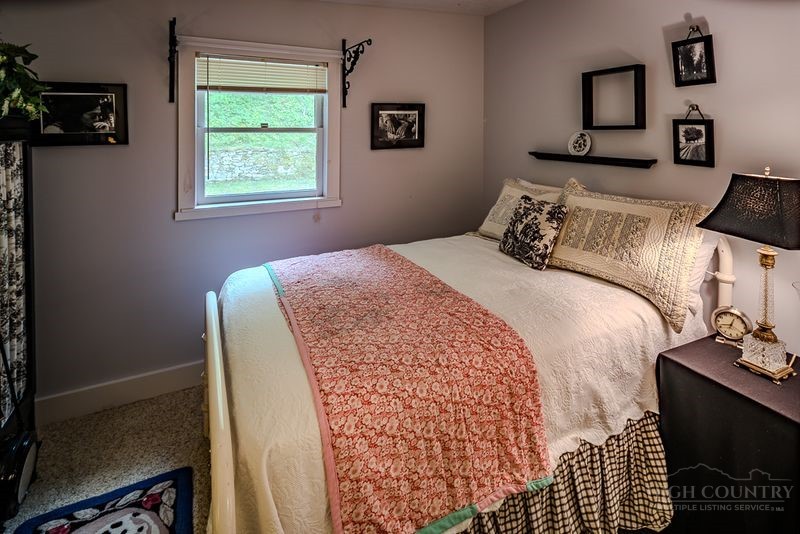 136 Hornbeam Road Property Photo 17