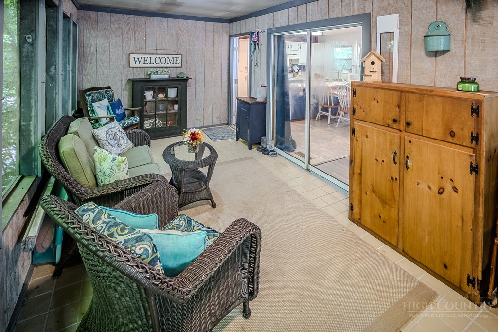 203 Elderberry Loop Property Photo 9