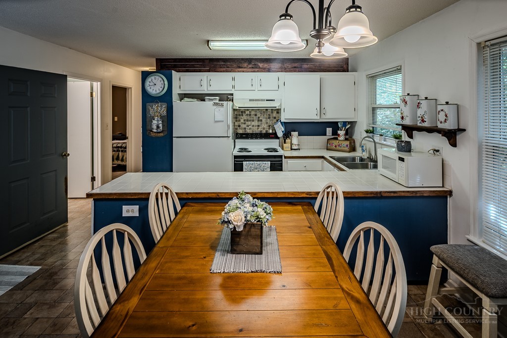 203 Elderberry Loop Property Photo 19