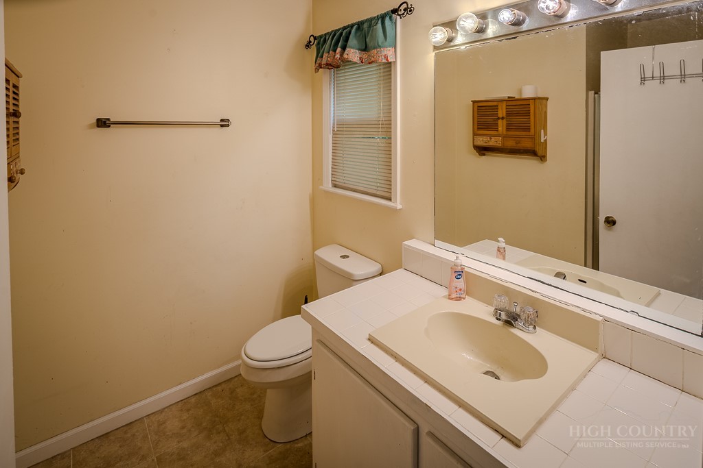 203 Elderberry Loop Property Photo 29