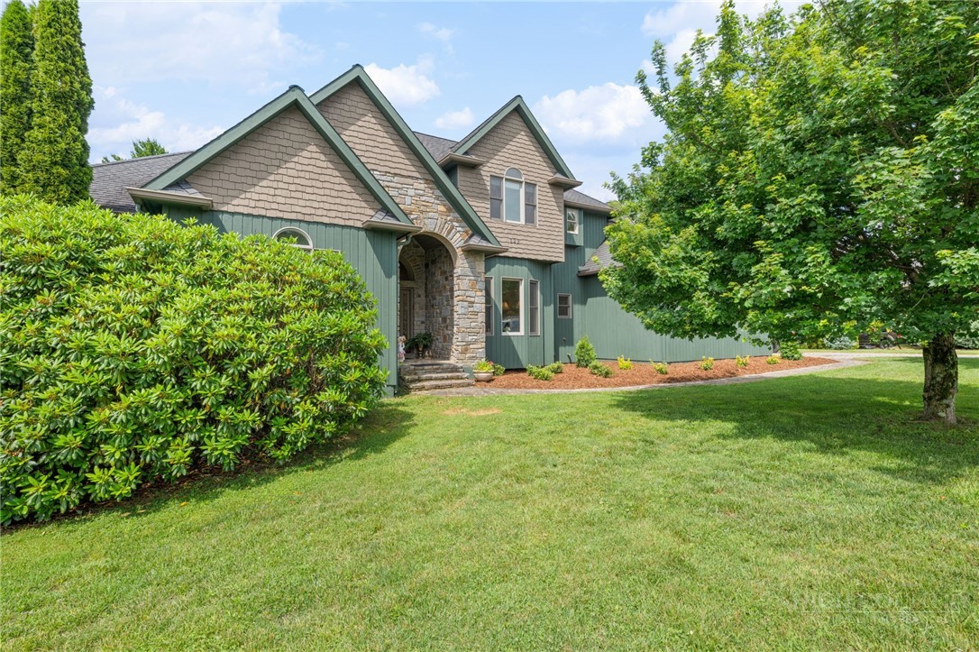 123 Cora's Path Property Photo 2