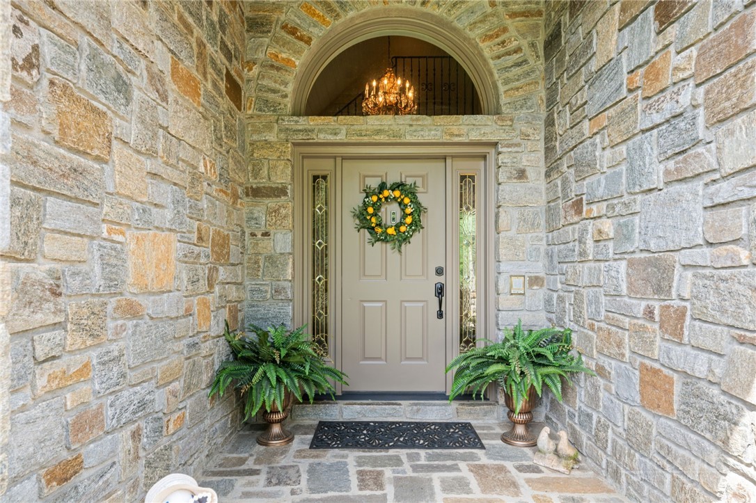 123 Cora's Path Property Photo 3
