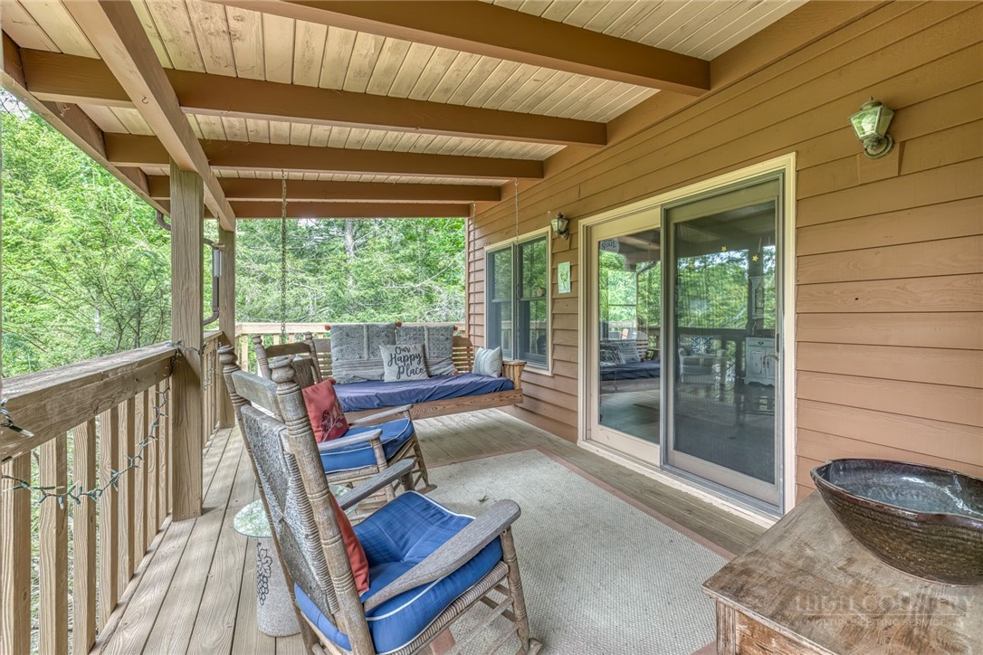 392 Locust Road Property Photo 16