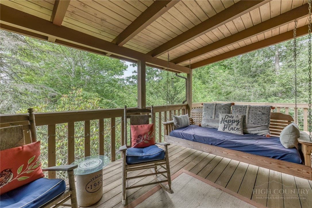 392 Locust Road Property Photo 17