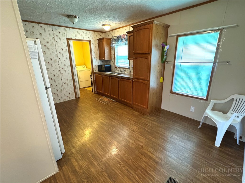 38 Sapphire Lane Property Photo 9