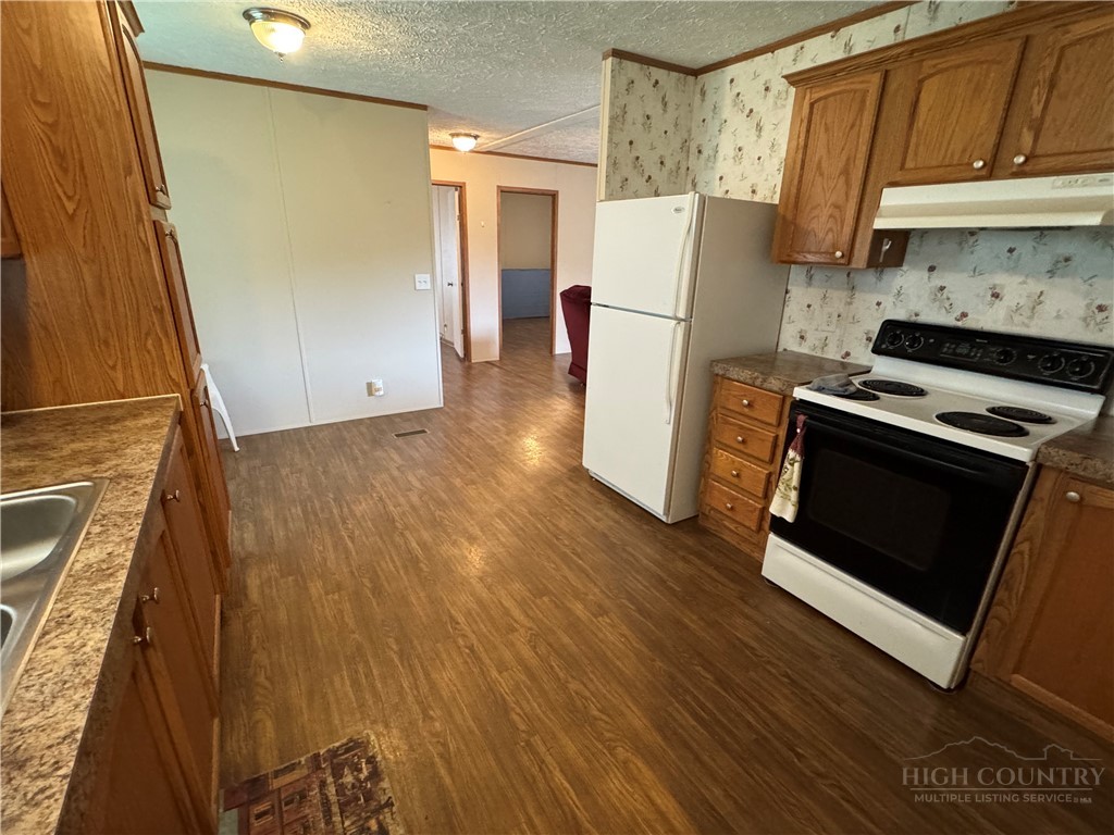 38 Sapphire Lane Property Photo 10