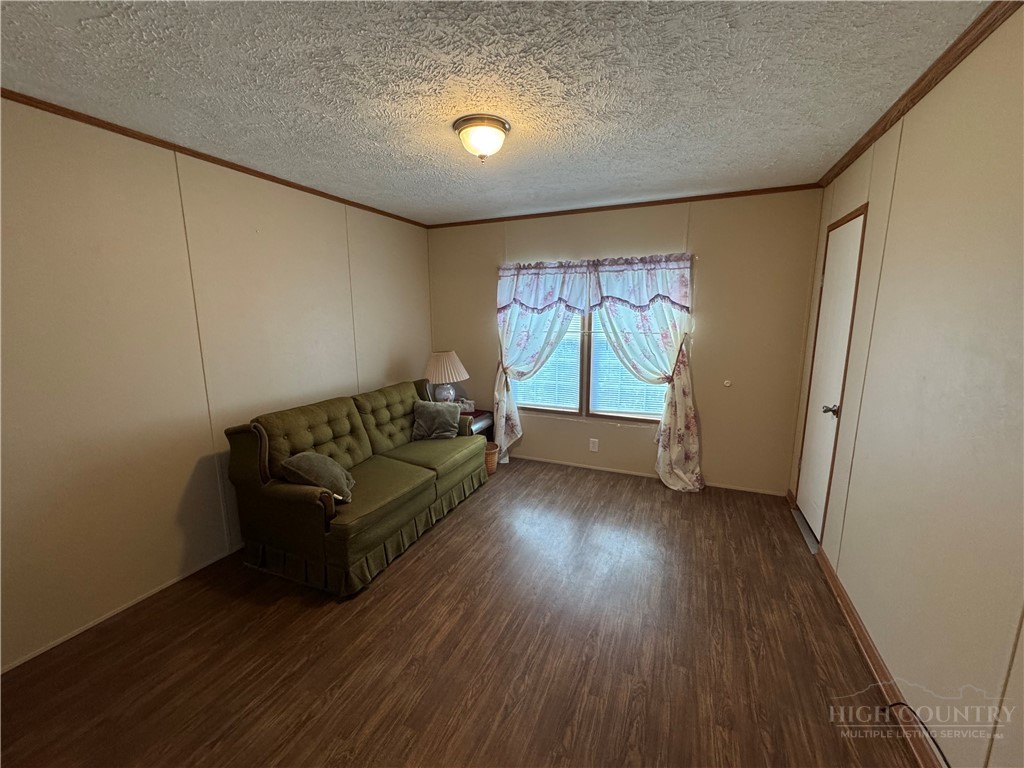 38 Sapphire Lane Property Photo 12