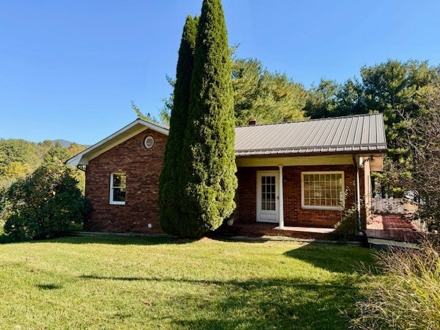 1586 Nc Highway 88 W. Property Photo 1
