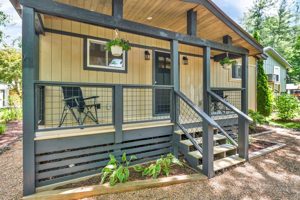 209 Meadow Loop Property Photo 2