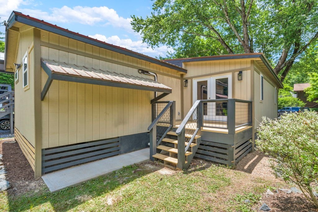209 Meadow Loop Property Photo 3