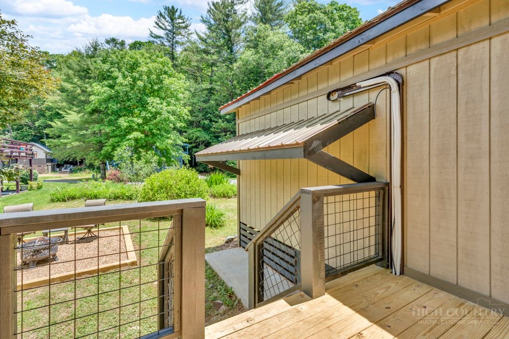 209 Meadow Loop Property Photo 4