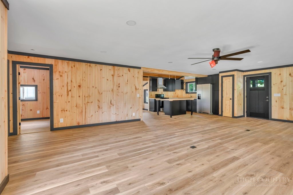 209 Meadow Loop Property Photo 8