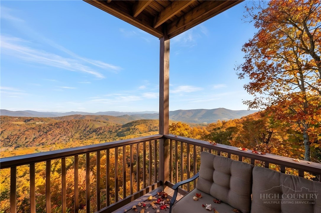 649 Craggy Pointe 20d Property Photo 41