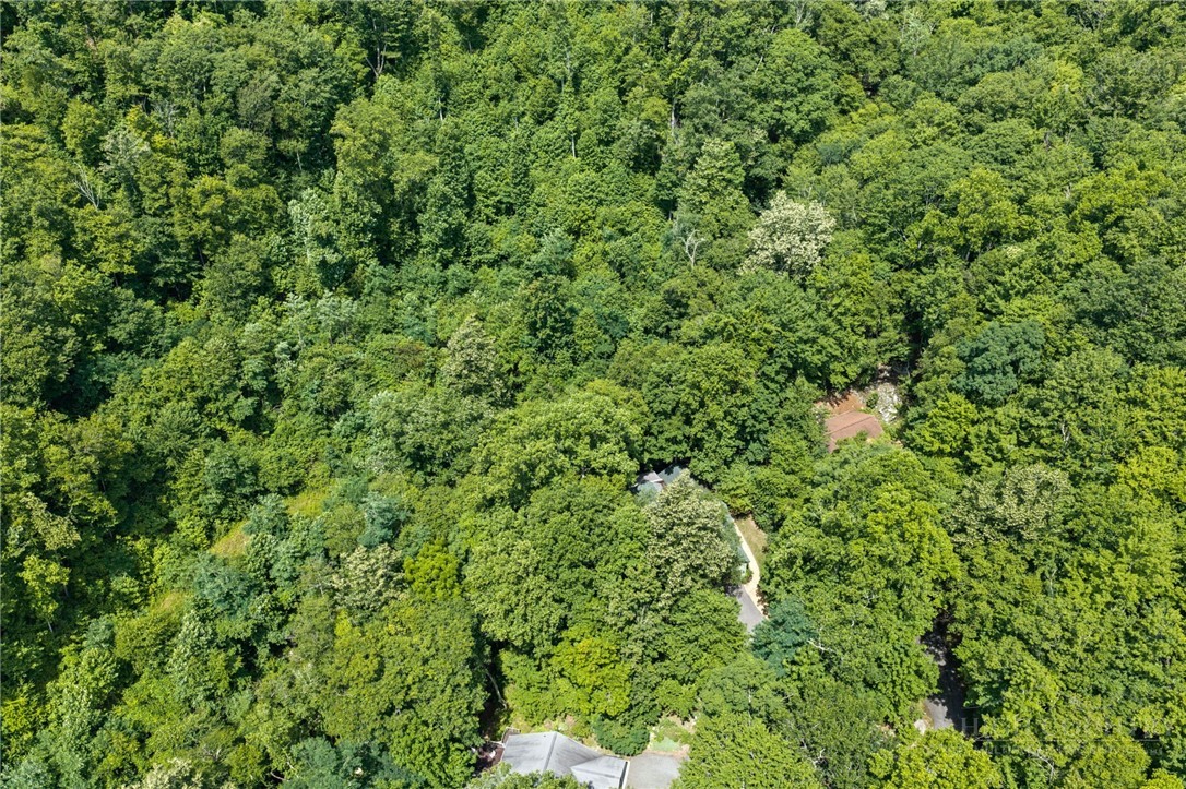 207 Woodwinds Lane Property Photo 42