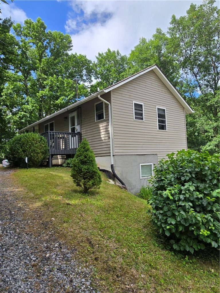 49 Paradise Lane Property Photo 2