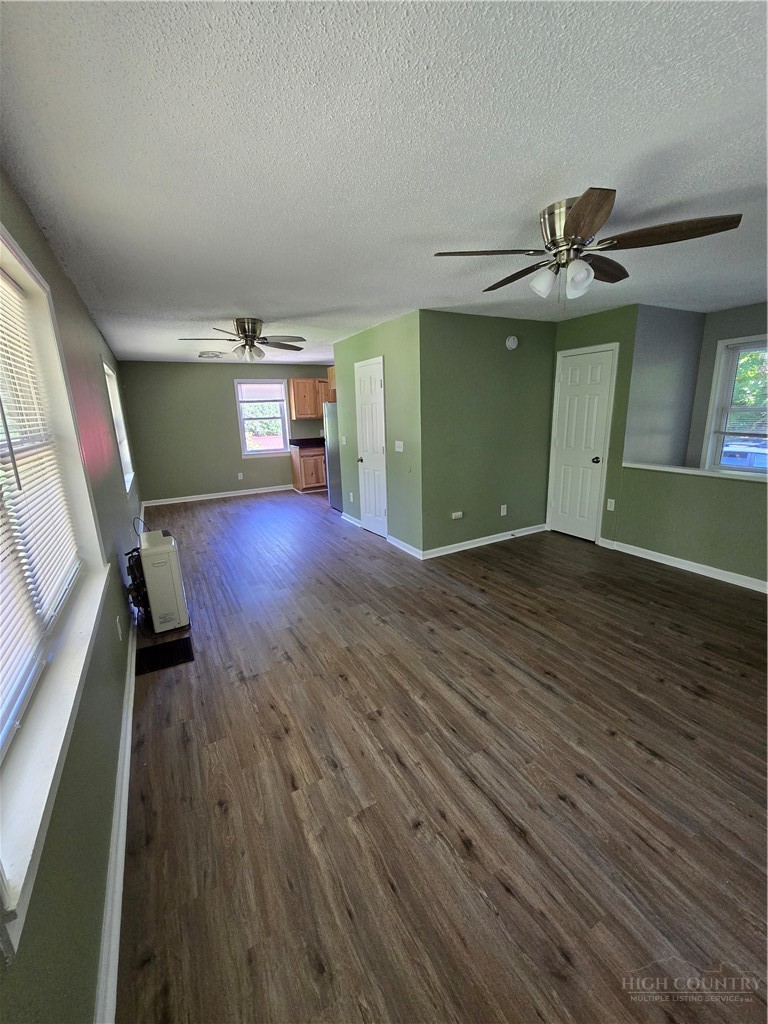 49 Paradise Lane Property Photo 6