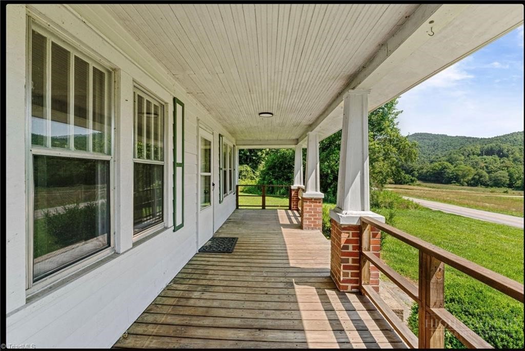 6689 Nc Highway Property Photo 4