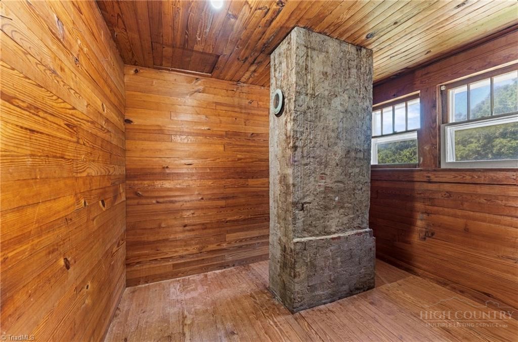 6689 Nc Highway Property Photo 17