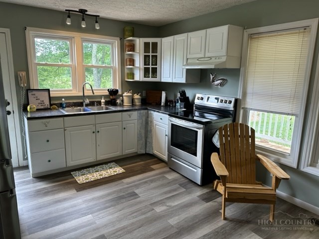 7176 Comers Rock Rd. Property Photo 4