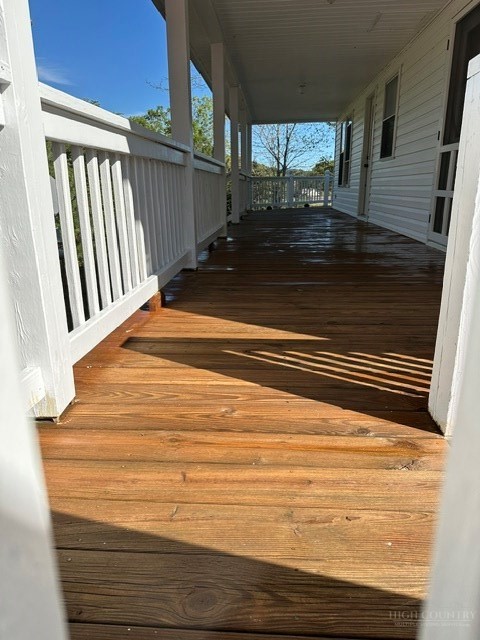 7176 Comers Rock Rd. Property Photo 26