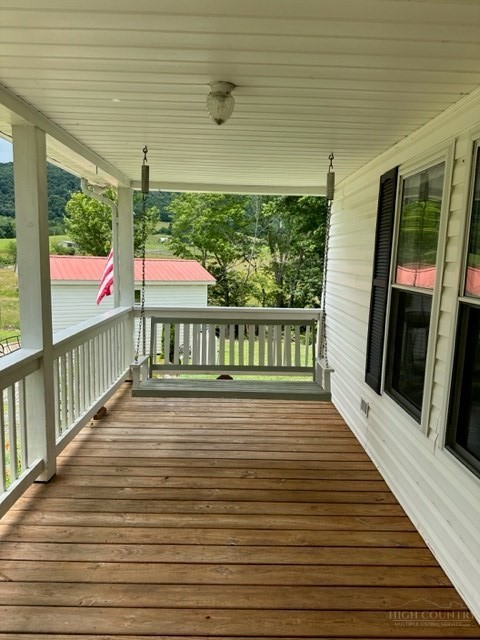 7176 Comers Rock Rd. Property Photo 41