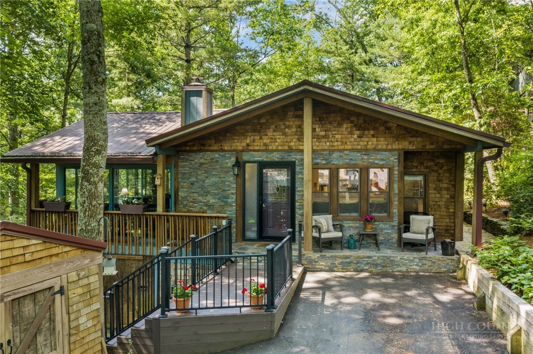180 Longview Road Property Photo 1