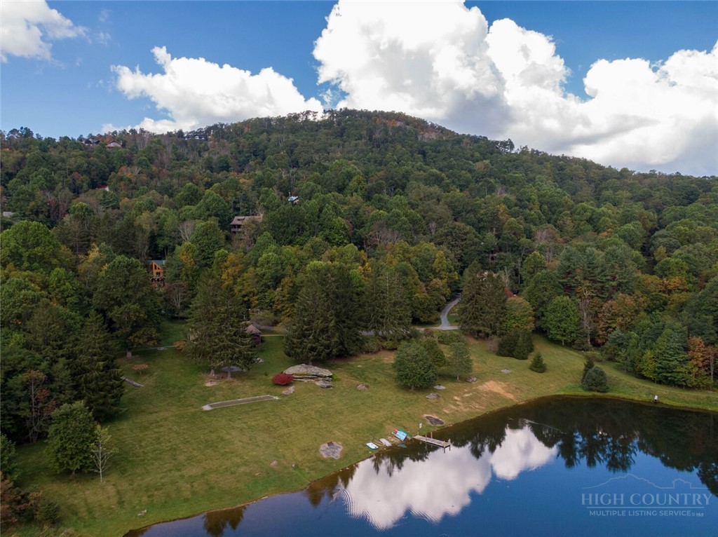 130 Autumn View Lane Property Photo 41