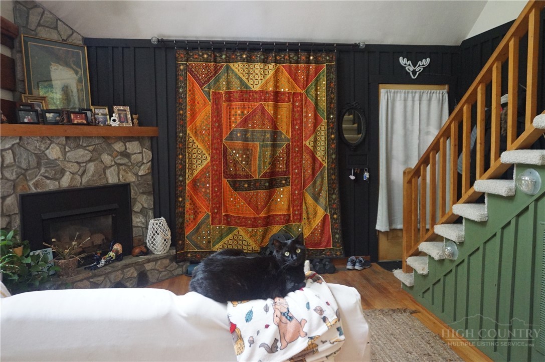 109 Sharon Street Property Photo 4