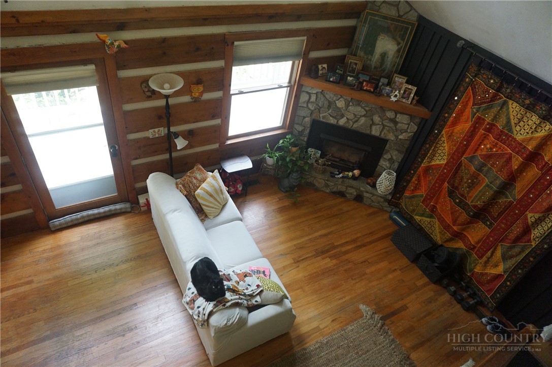 109 Sharon Street Property Photo 5