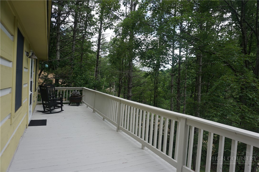 109 Sharon Street Property Photo 16