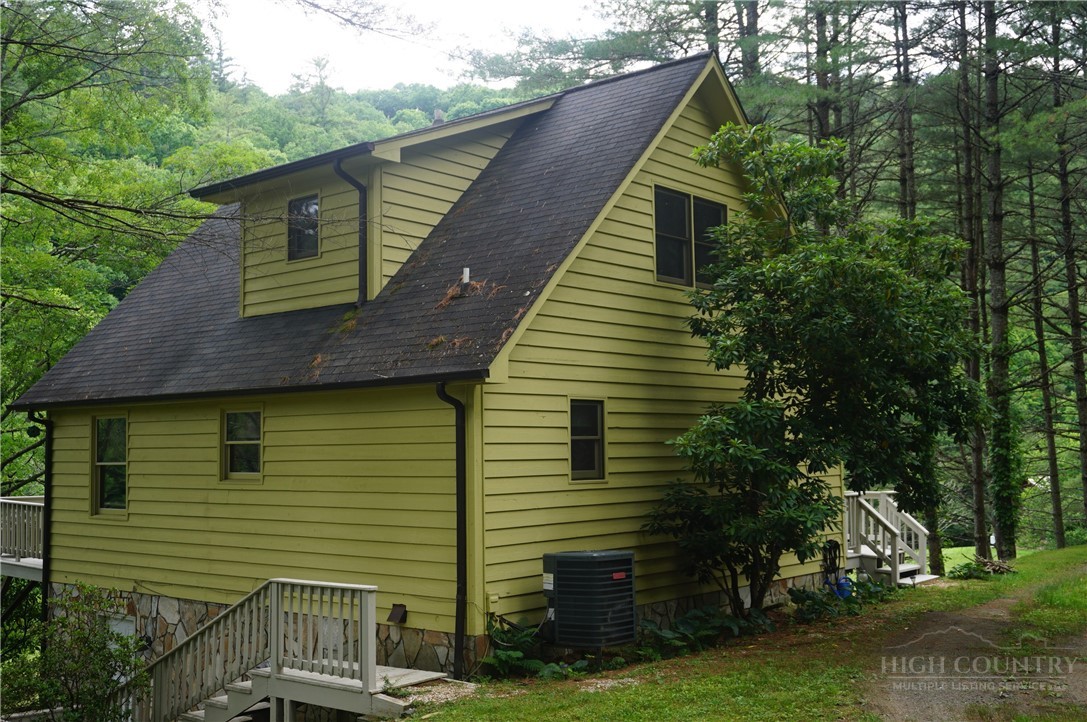 109 Sharon Street Property Photo 22