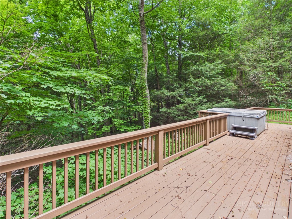442 Timberlane Drive Property Photo 27