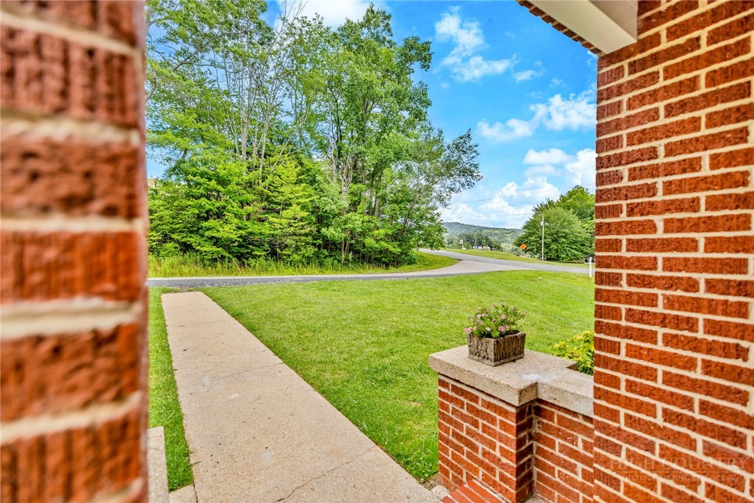 114 Speaks Road Property Photo 7