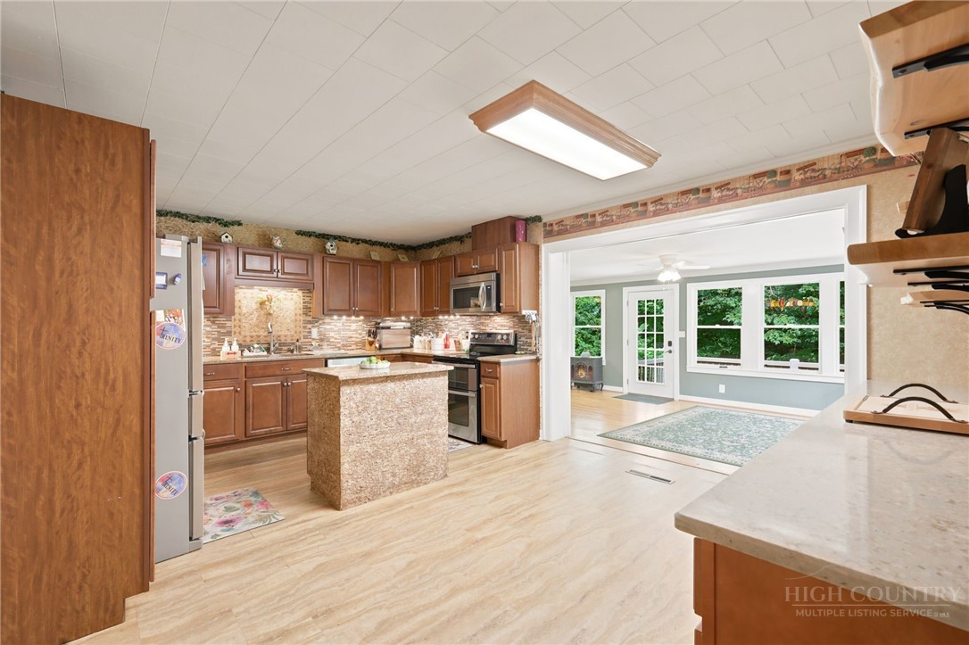113 Hamilton Drive Property Photo 10