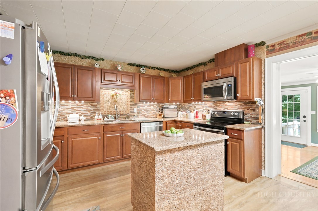 113 Hamilton Drive Property Photo 11