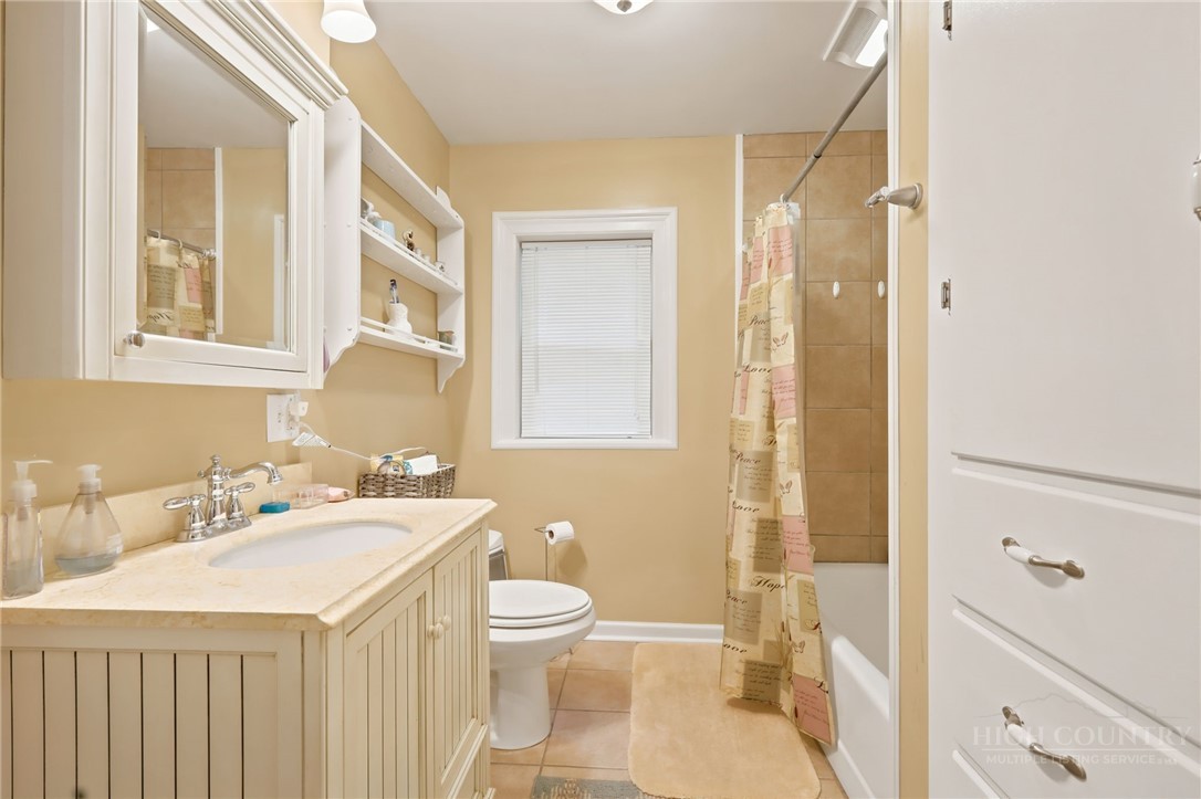 113 Hamilton Drive Property Photo 30