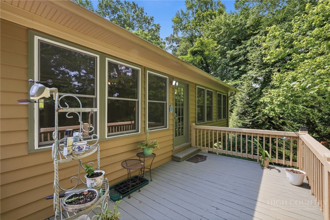 113 Hamilton Drive Property Photo 36