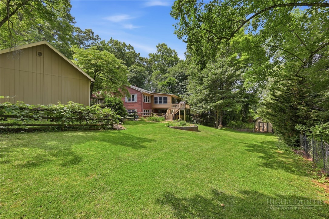 113 Hamilton Drive Property Photo 40