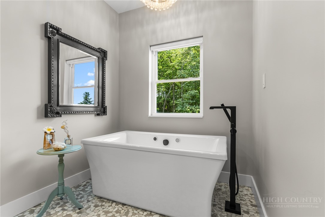 25 Paynes Court Property Photo 19