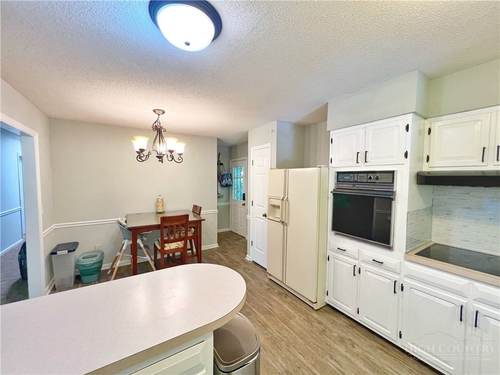 797 Seven Oaks Drive Property Photo 6