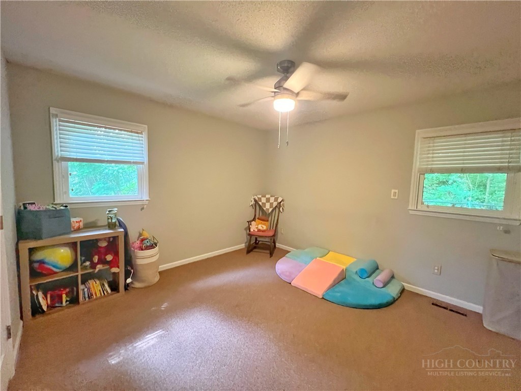797 Seven Oaks Drive Property Photo 9