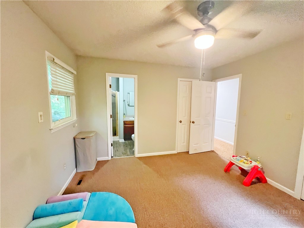 797 Seven Oaks Drive Property Photo 10