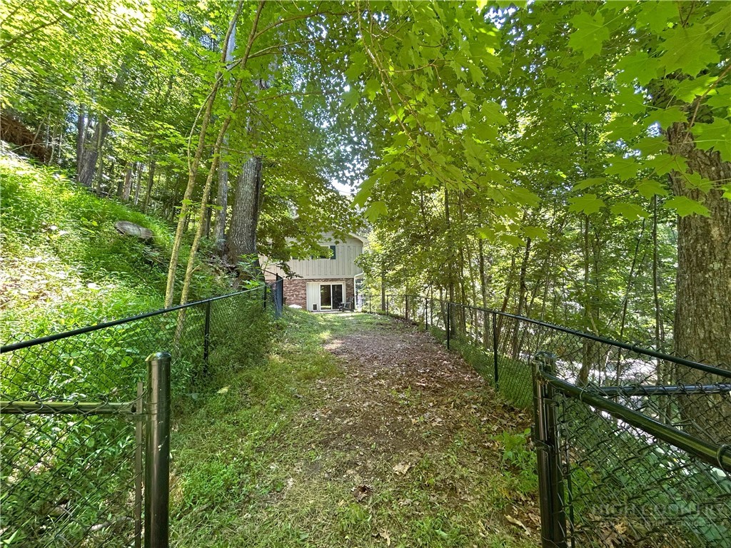 797 Seven Oaks Drive Property Photo 25