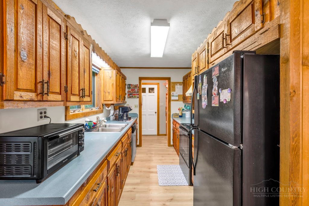102 Ginger Hollow Road Property Photo 13