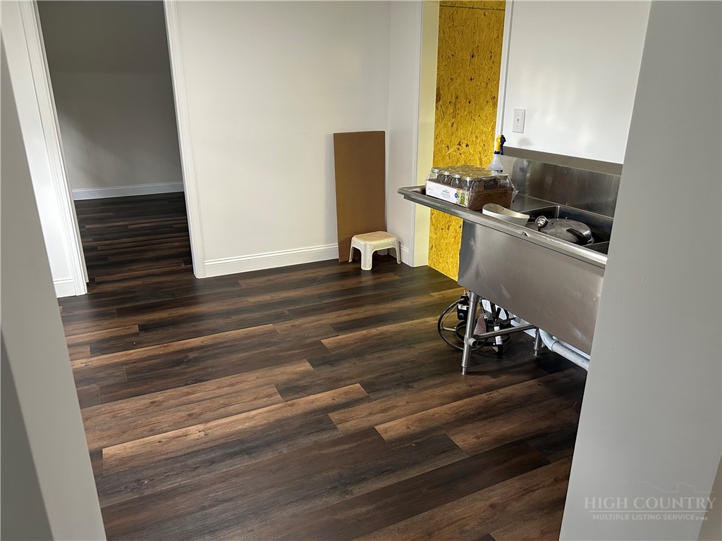 117 White Rock Road Property Photo 10