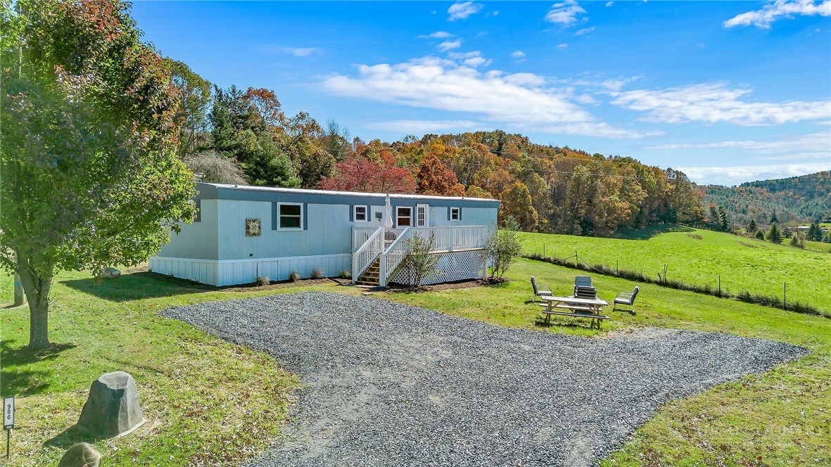 986 Wagoner Access Road Property Photo 19